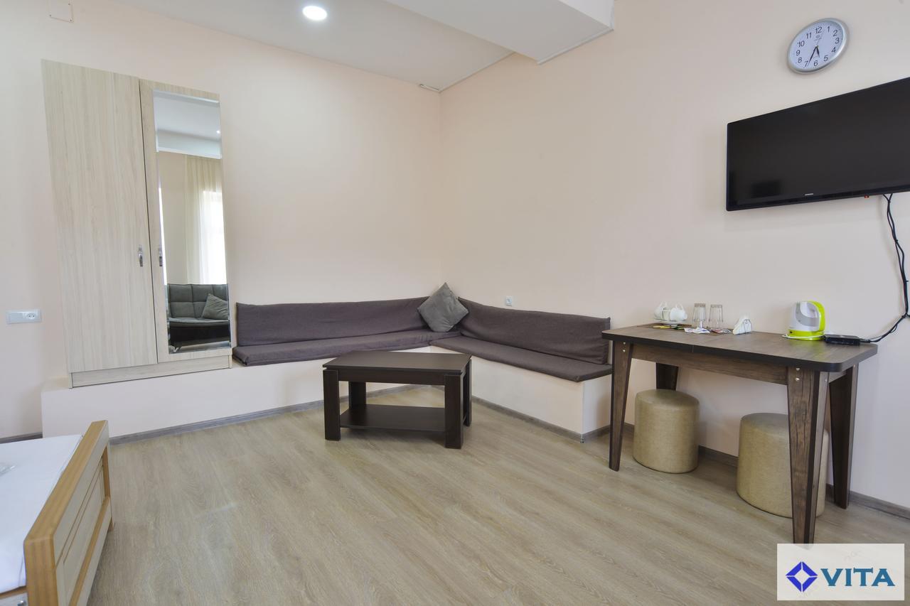 Hotel Vita Tbilisi Eksteriør bilde
